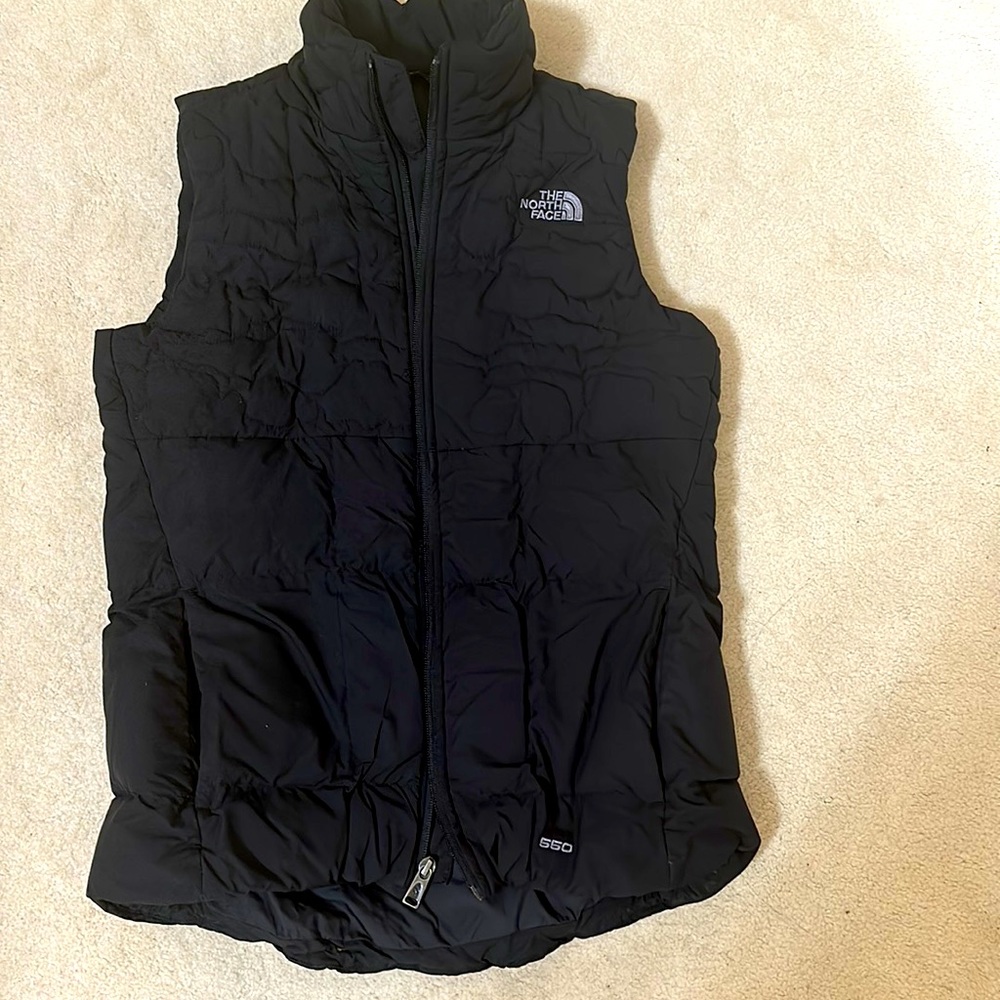 Small women’s north face vest. Quilted. Like brand new